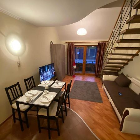Mimi Apartman Apartment Gyula Bagian luar foto