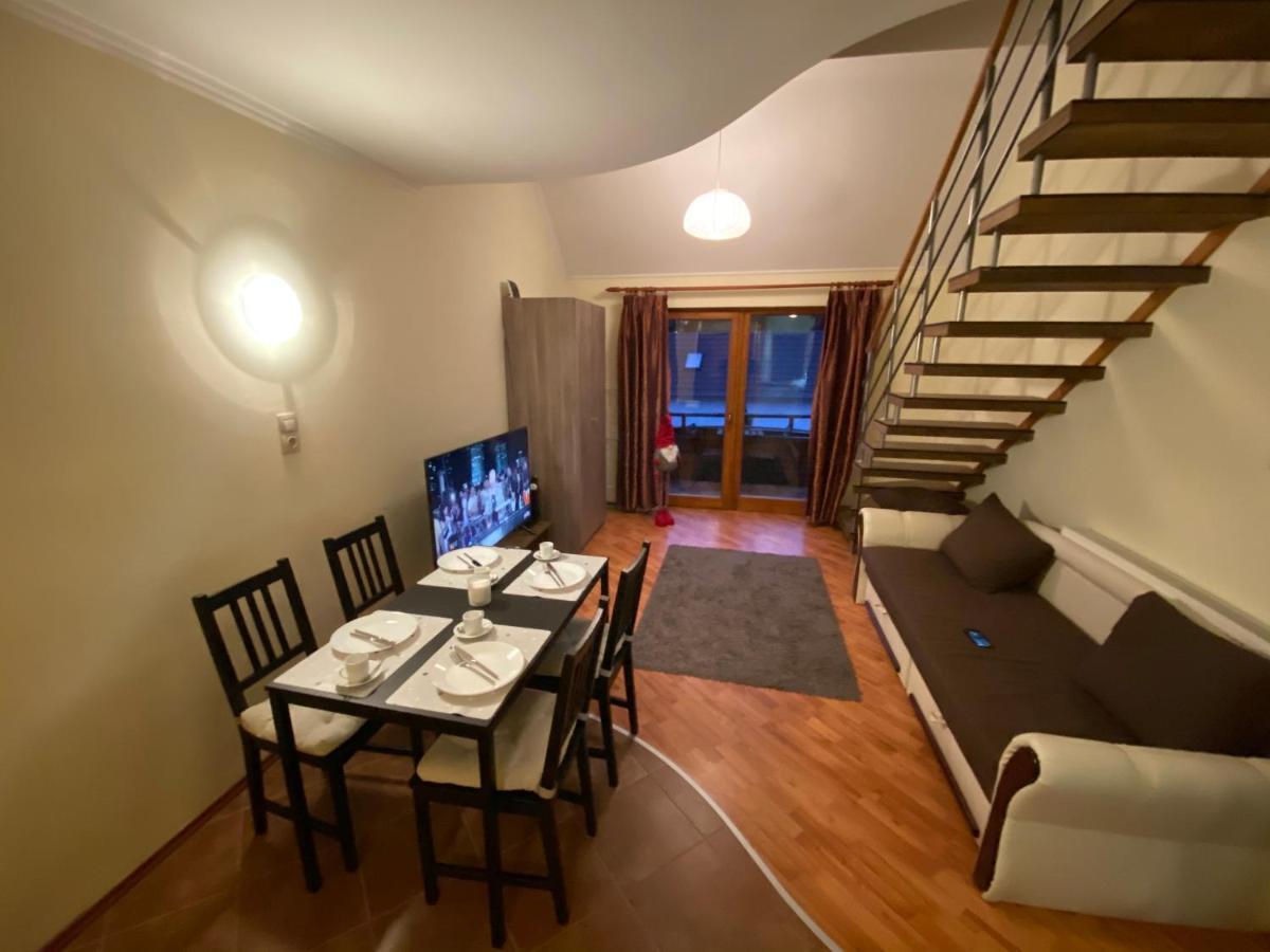 Mimi Apartman Apartment Gyula Bagian luar foto